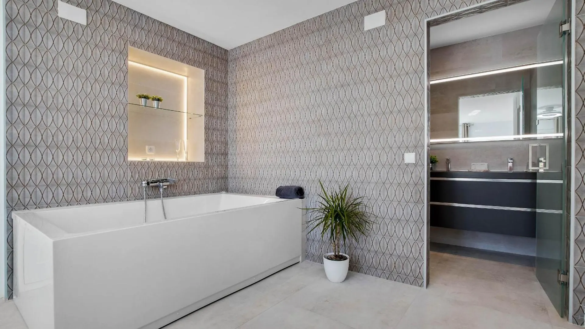 Caminito Rey & Banderas Spa Relax Carratraca
